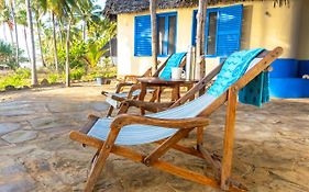 Hibiscus Beach House